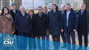 Foto: CSU-Fraktion, hier beim Besuch im nördlichen Oberbayern